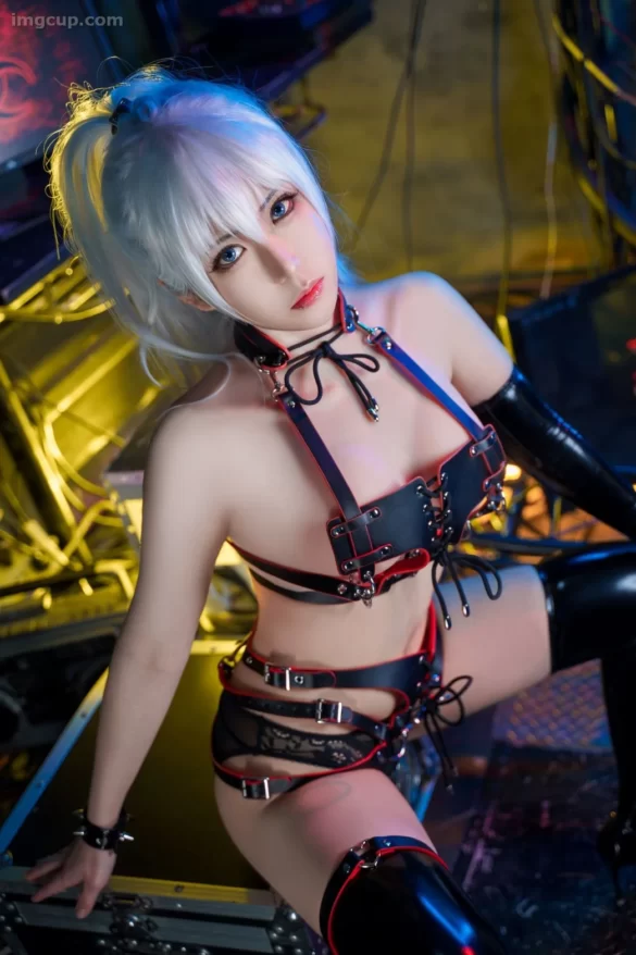 Coser 虎森森 Vol.003 皮革女王 第1张图