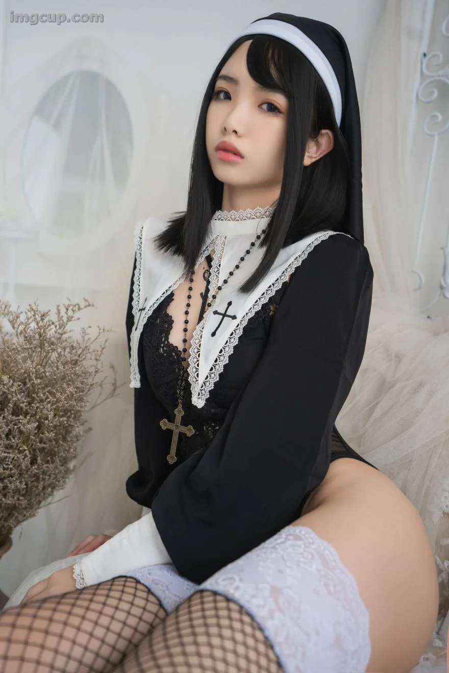 Coser 雯妹不讲道理 No.022 危险祈祷 修女 第6张图