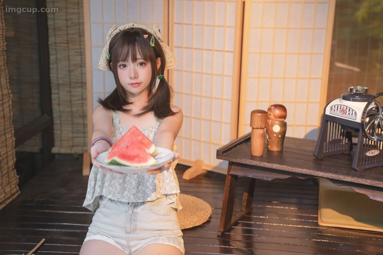 Coser 爆机少女喵小吉 – NO.25 小吉的小镇生活 第18张图