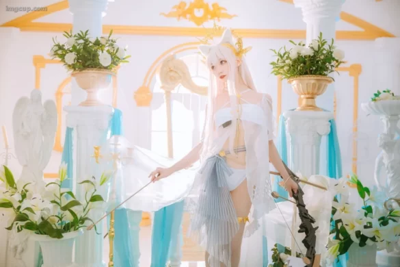 Coser 小野寺地瓜 – NO.10 白金泳装 第1张图