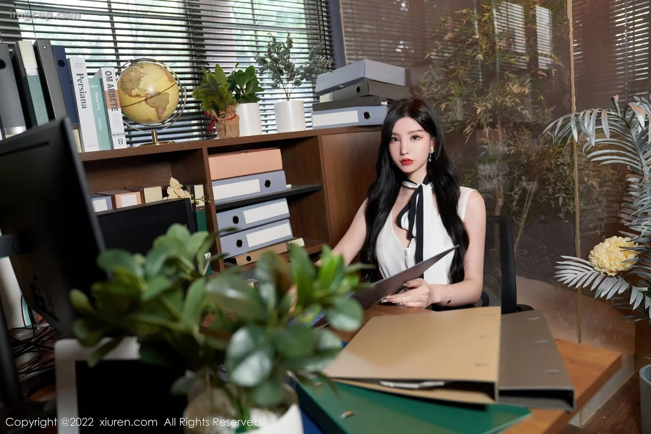 XIUREN No.5217 Zhou Yuxi (周于希Sally) 第3张图