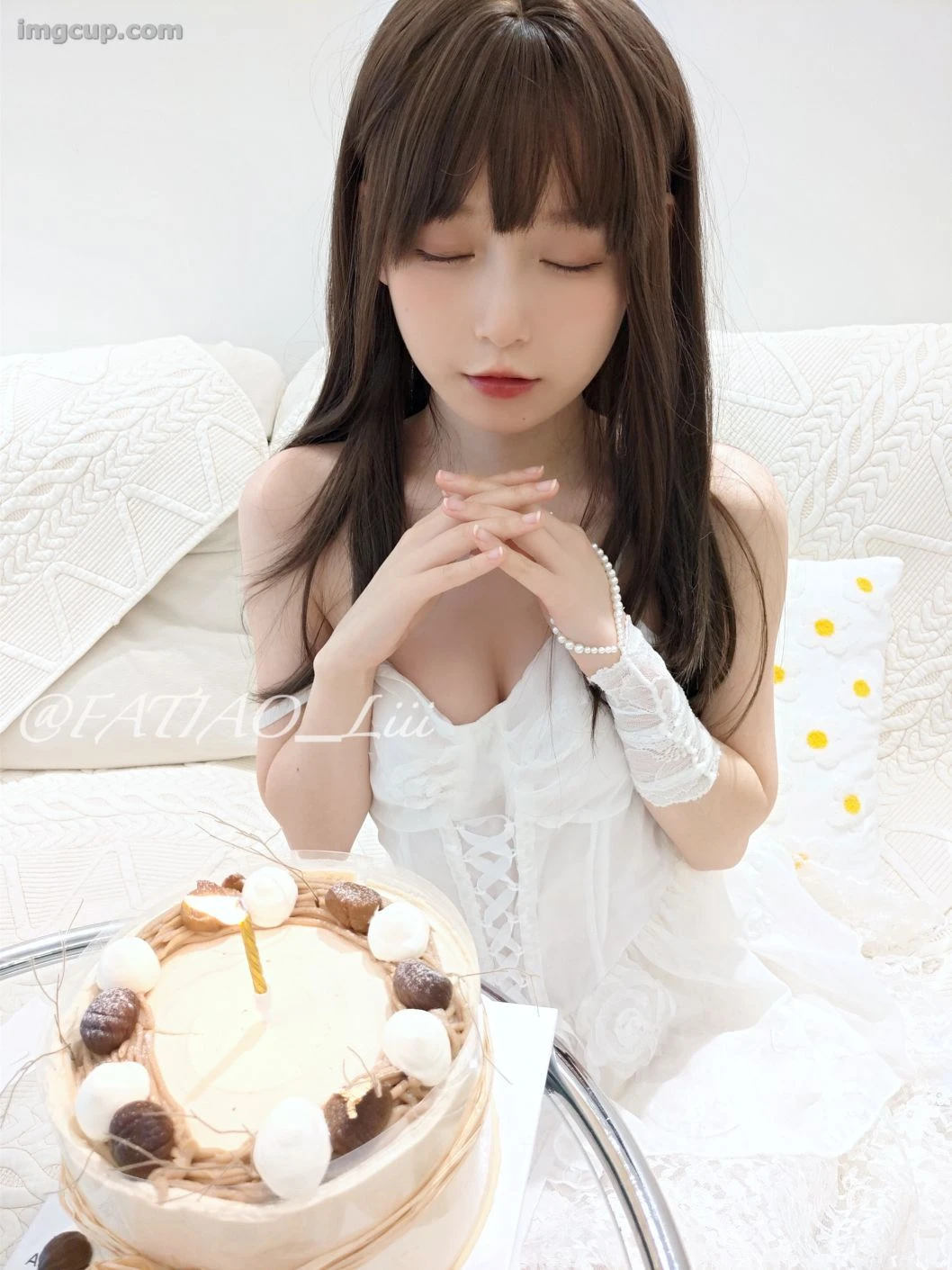 [Fantia] Coser 迷之呆梨 (FATIAO_Liii) Vol.052 誕生日を付き合ってくれてありがとう 第9张图
