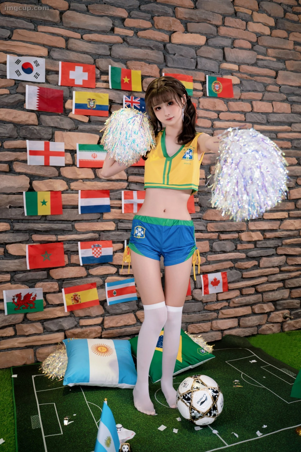 Coser 爆机少女喵小吉 x 金鱼kinngyo – 足球宝贝 第2张图