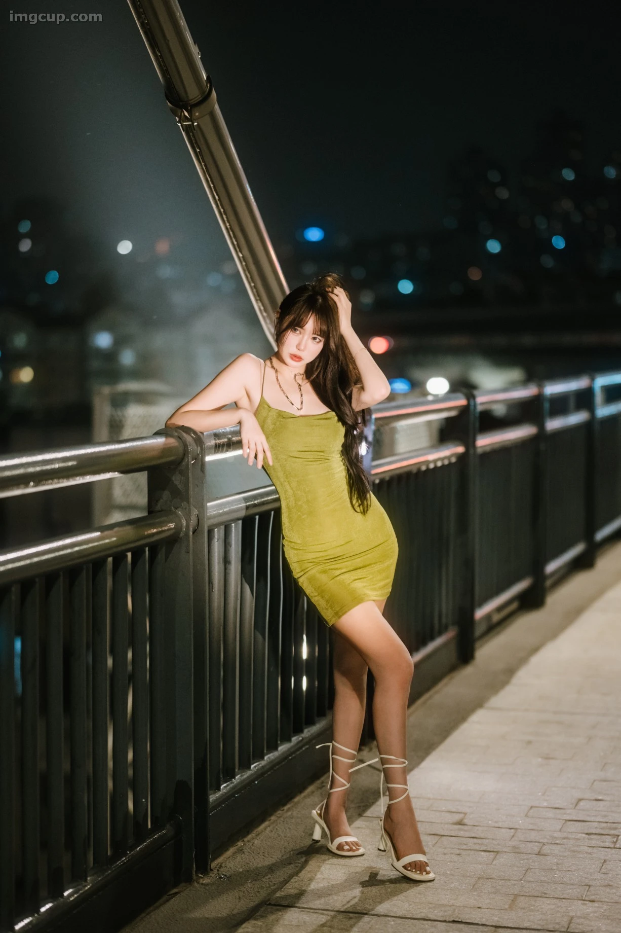 Coser Tina很妖孽呀 Vol.003 绿色连衣裙 第21张图