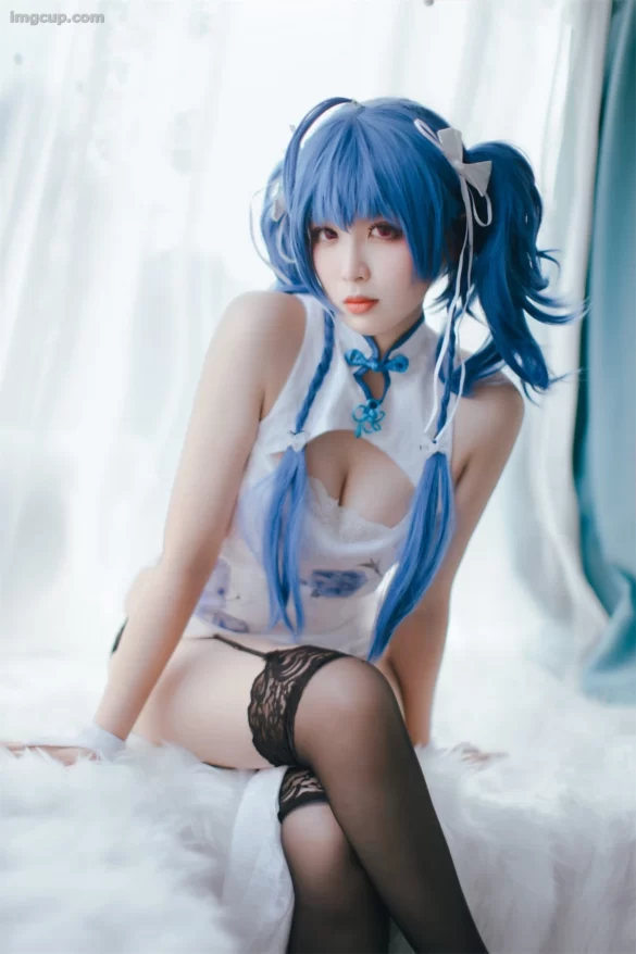 Coser 轩萧学姐 Vol.006 圣路易斯旗袍 第1张图