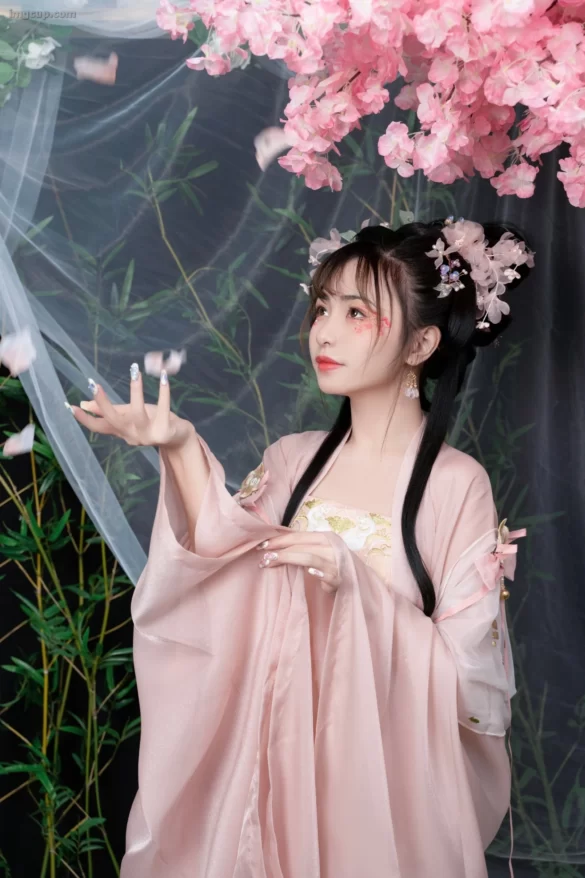 Coser 爆机少女喵小吉 (Nekokoyoshi) NO.50 清平乐 第1张图