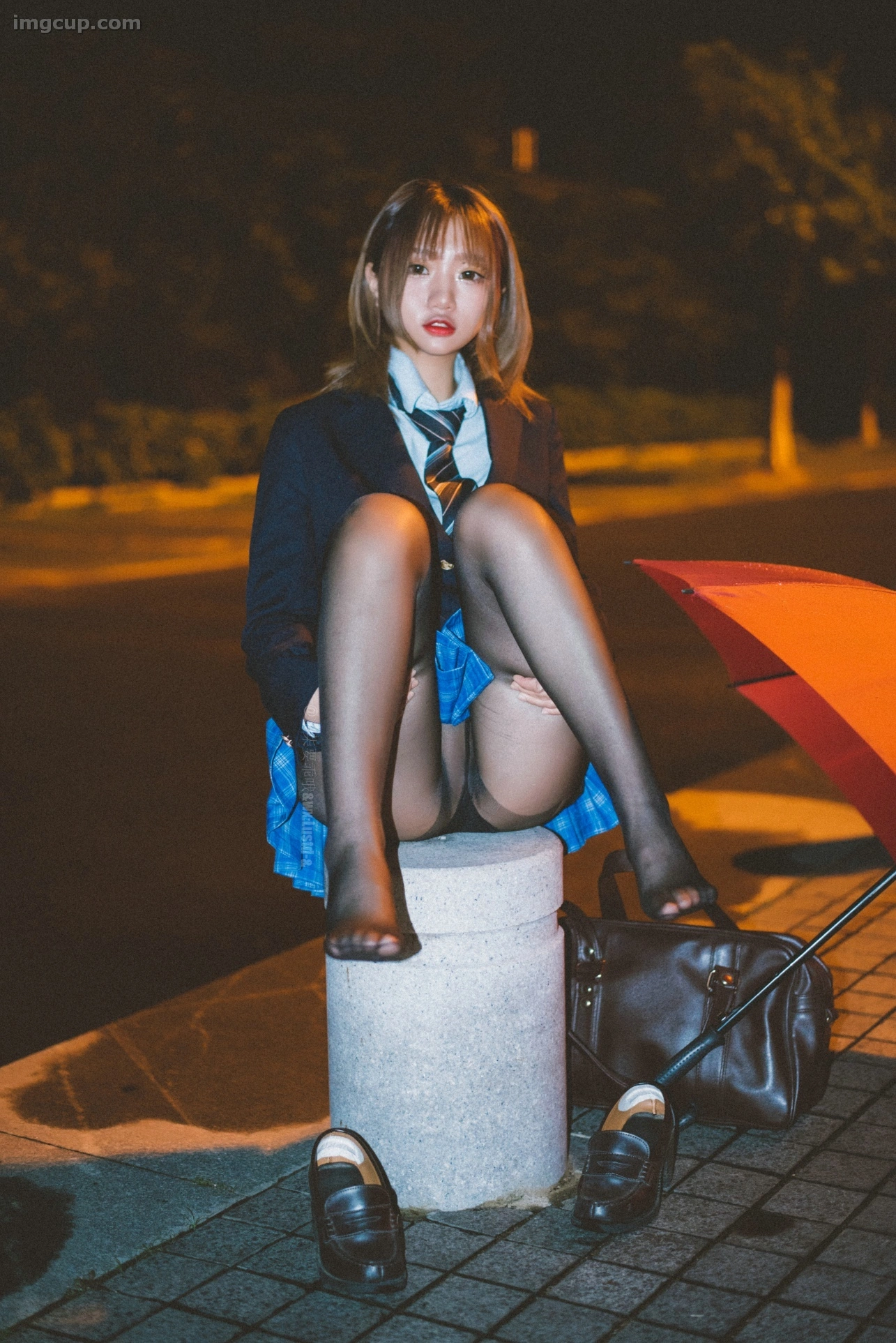 Coser 柒柒要乖哦 NO.011 深夜公园JK 第5张图