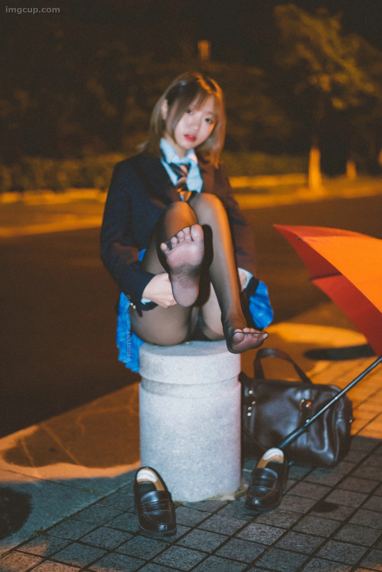 Coser 柒柒要乖哦 NO.011 深夜公园JK 第16张图