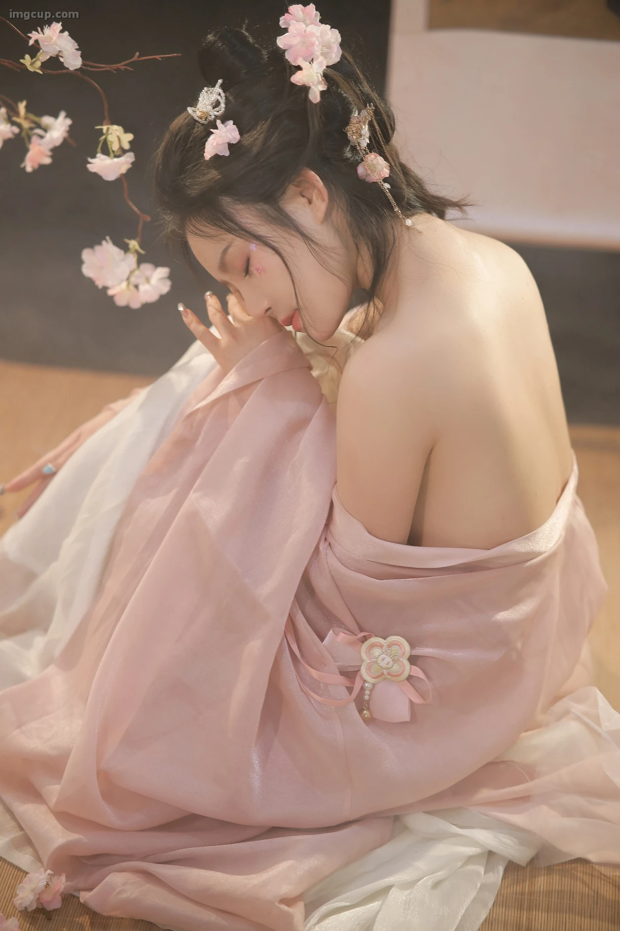 Coser 晓美嫣 Vol.004 汉服古风(入梦) 第17张图
