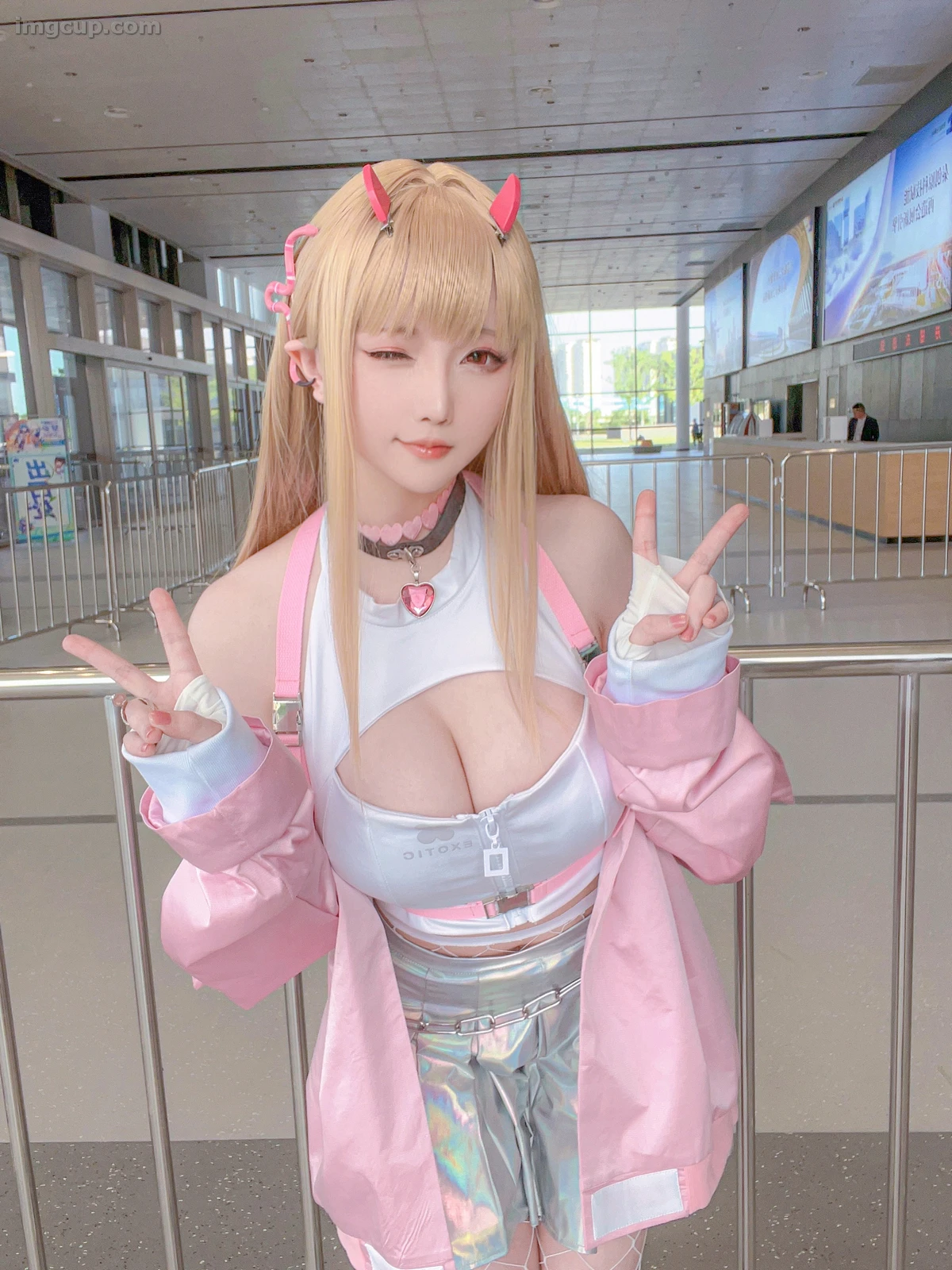 Nekokoyoshi 爆机少女喵小吉, 写真集 小吉的秘密花园 第12张图