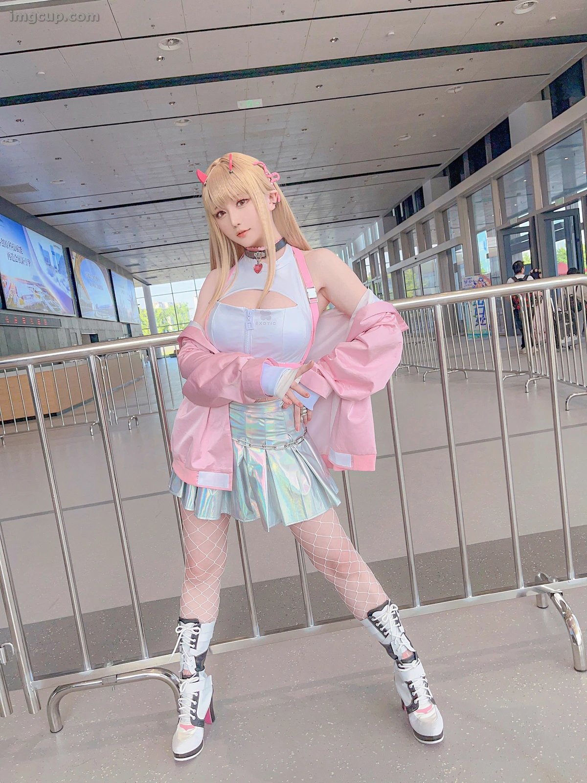 Nekokoyoshi 爆机少女喵小吉, 写真集 小吉的秘密花园 第16张图