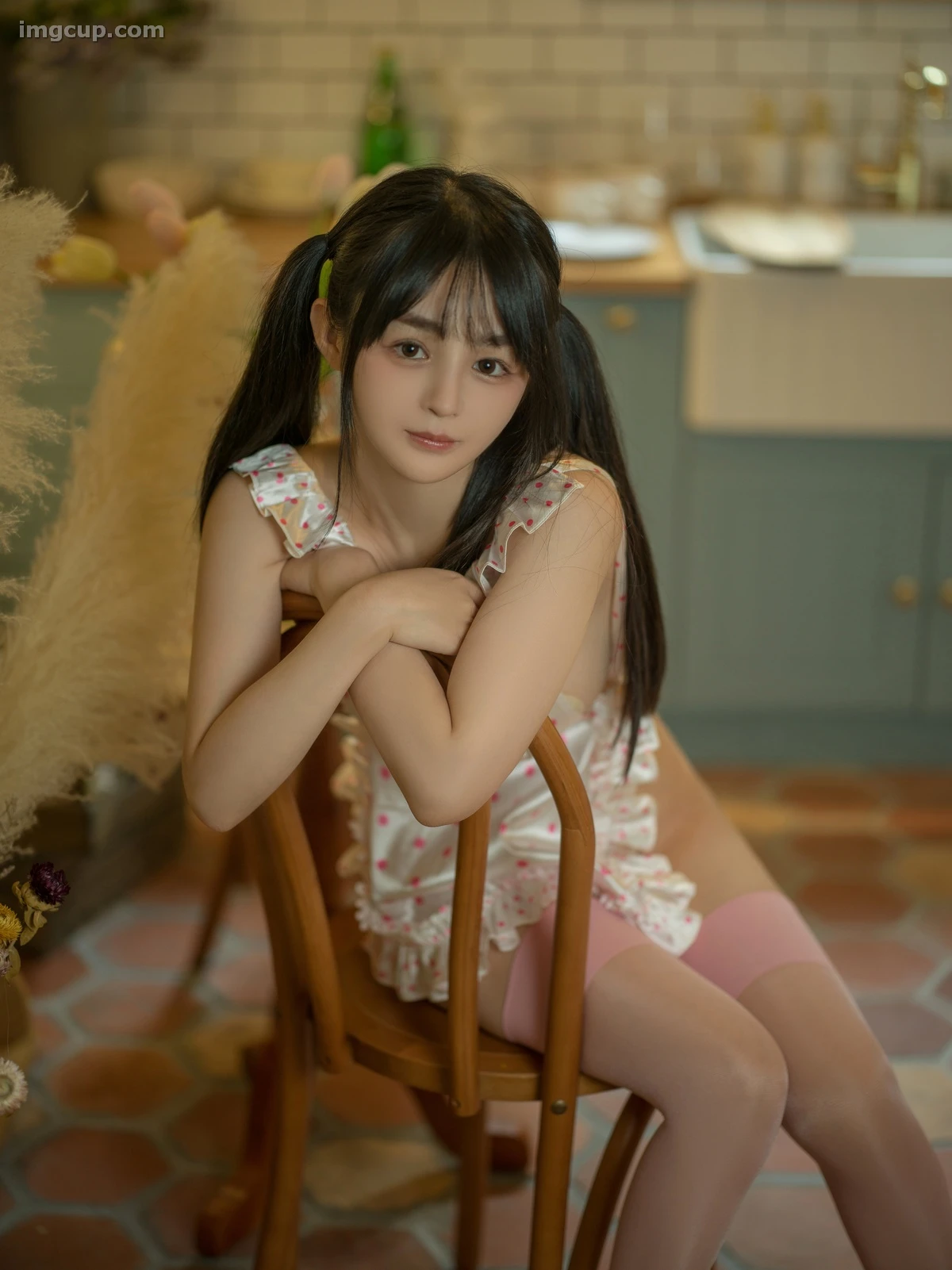 Coser 桜井宁宁 Vol.087 围裙厨房 第2张图