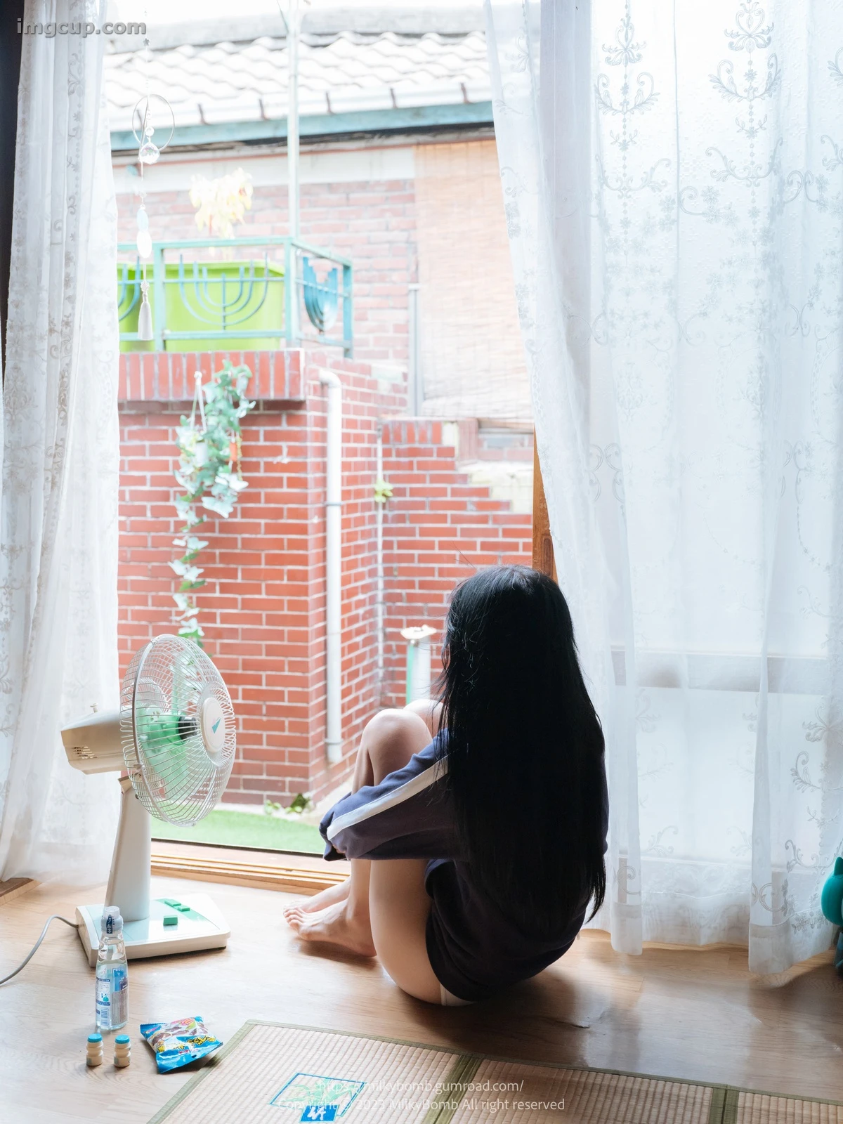 Mallang 말랑, PURE MEDIA Vol.288 ‘Moist Girl on Rainy Day’ Set.01 第21张图