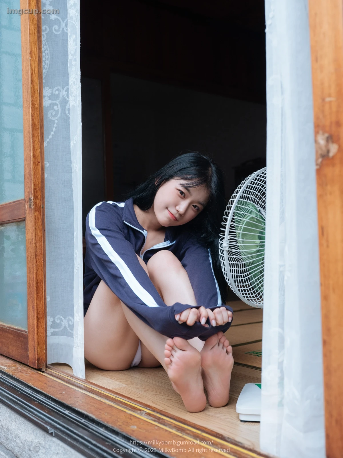 Mallang 말랑, PURE MEDIA Vol.288 ‘Moist Girl on Rainy Day’ Set.01 第25张图