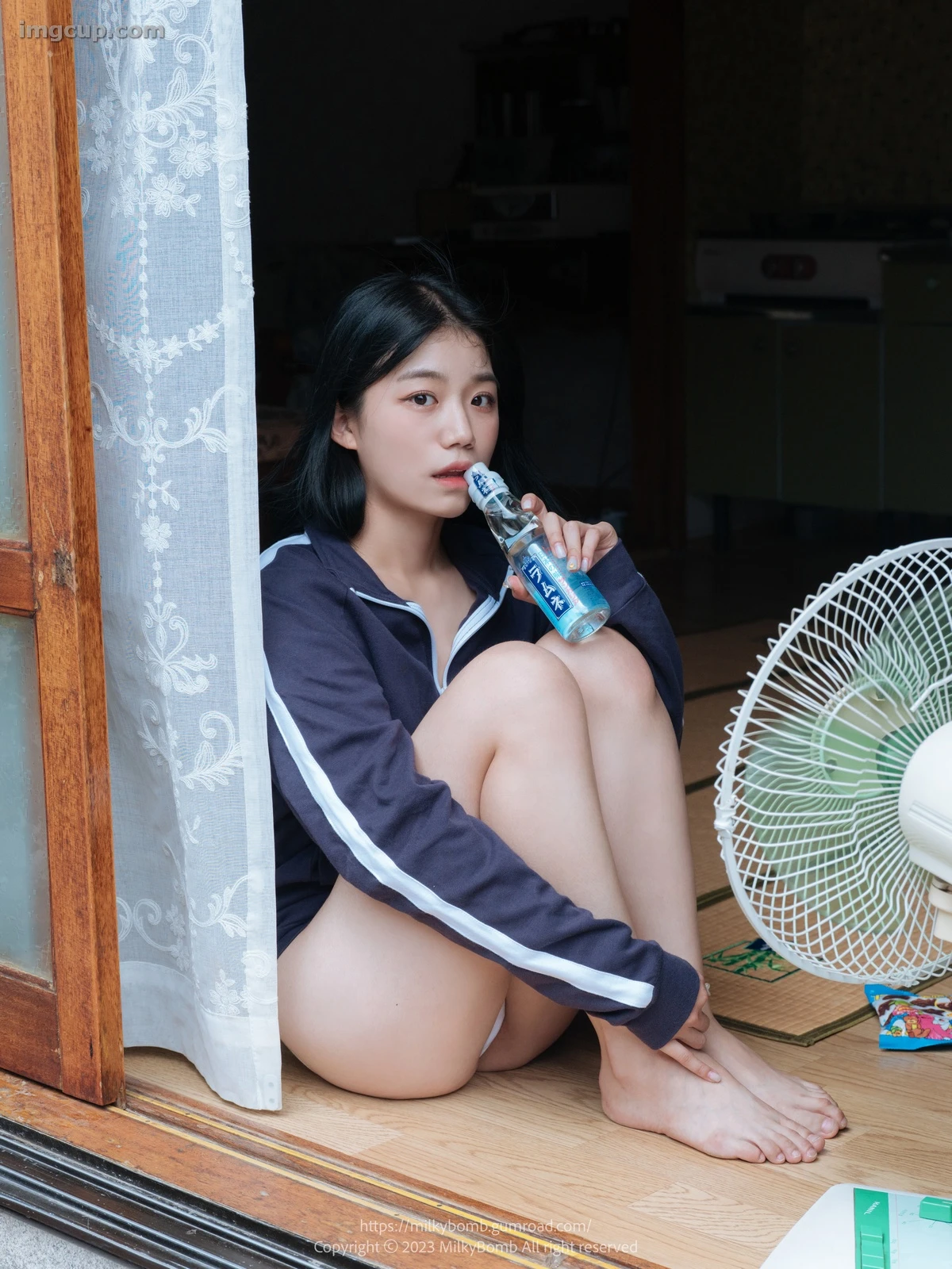 Mallang 말랑, PURE MEDIA Vol.288 ‘Moist Girl on Rainy Day’ Set.01 第46张图