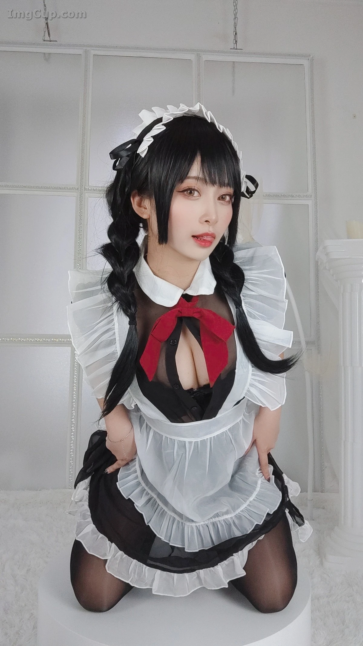 Coser 洛璃LLSAMA Vol.016 – 黑丝女仆 第13张图