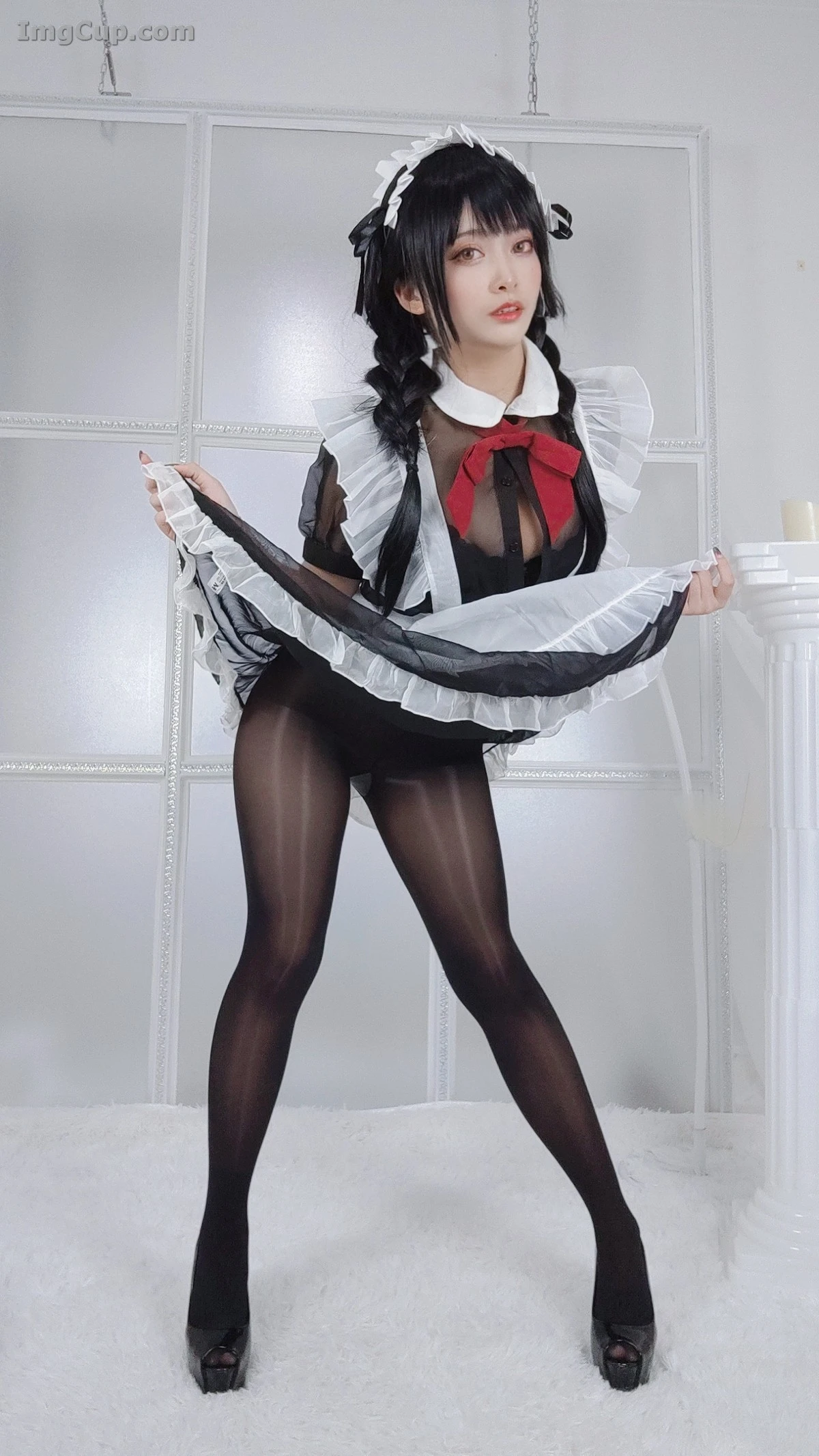 Coser 洛璃LLSAMA Vol.016 – 黑丝女仆 第24张图