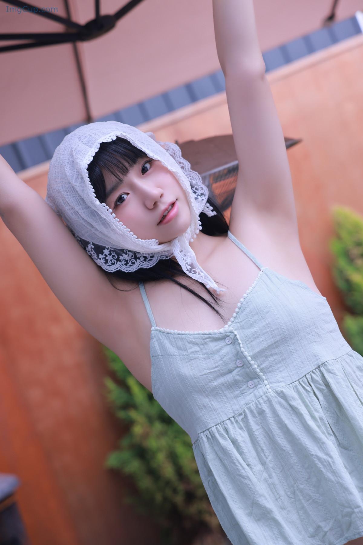 Yui 유이, SWEETBOX Vol.39 Photobook Set.01 第4张图