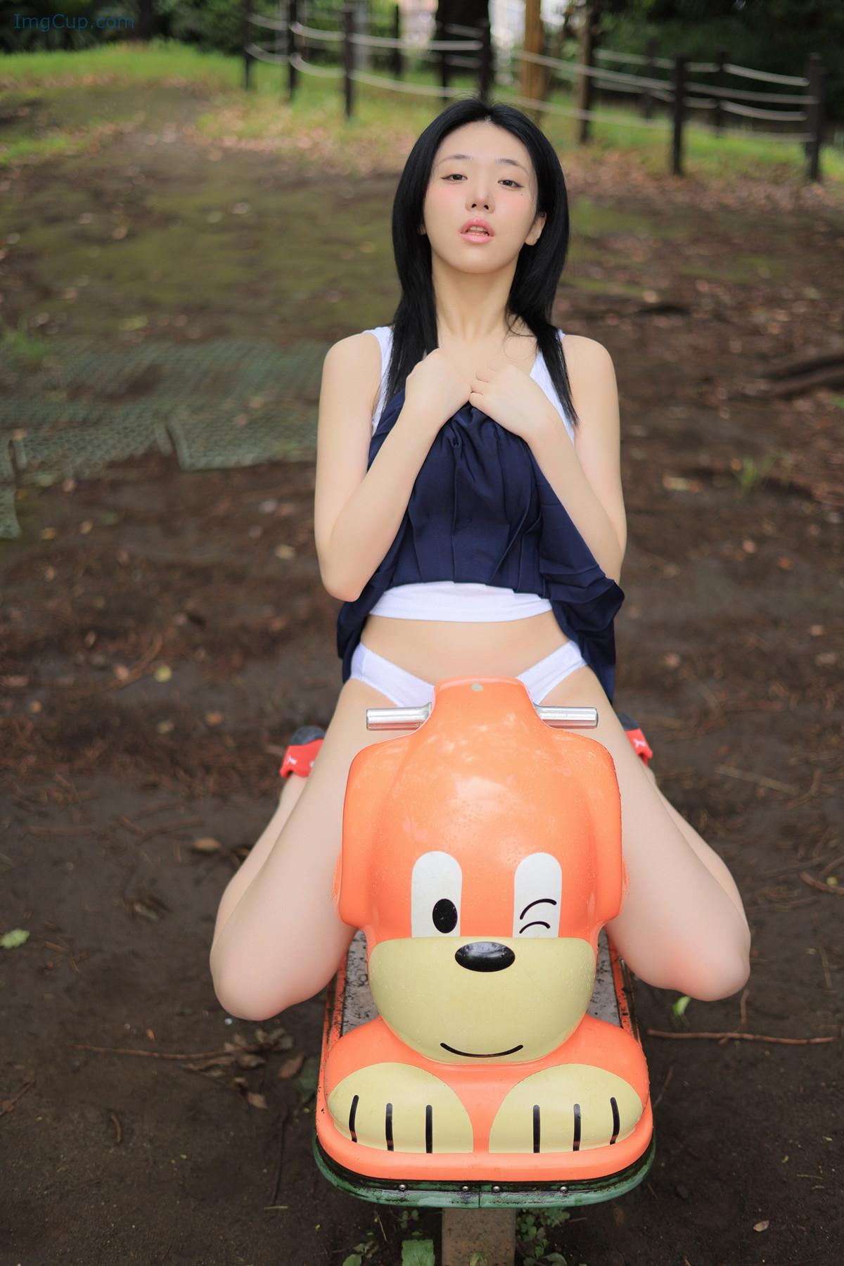 Yeon Woo 연우, Photobook ‘Panty-ra’ Set.01 第13张图