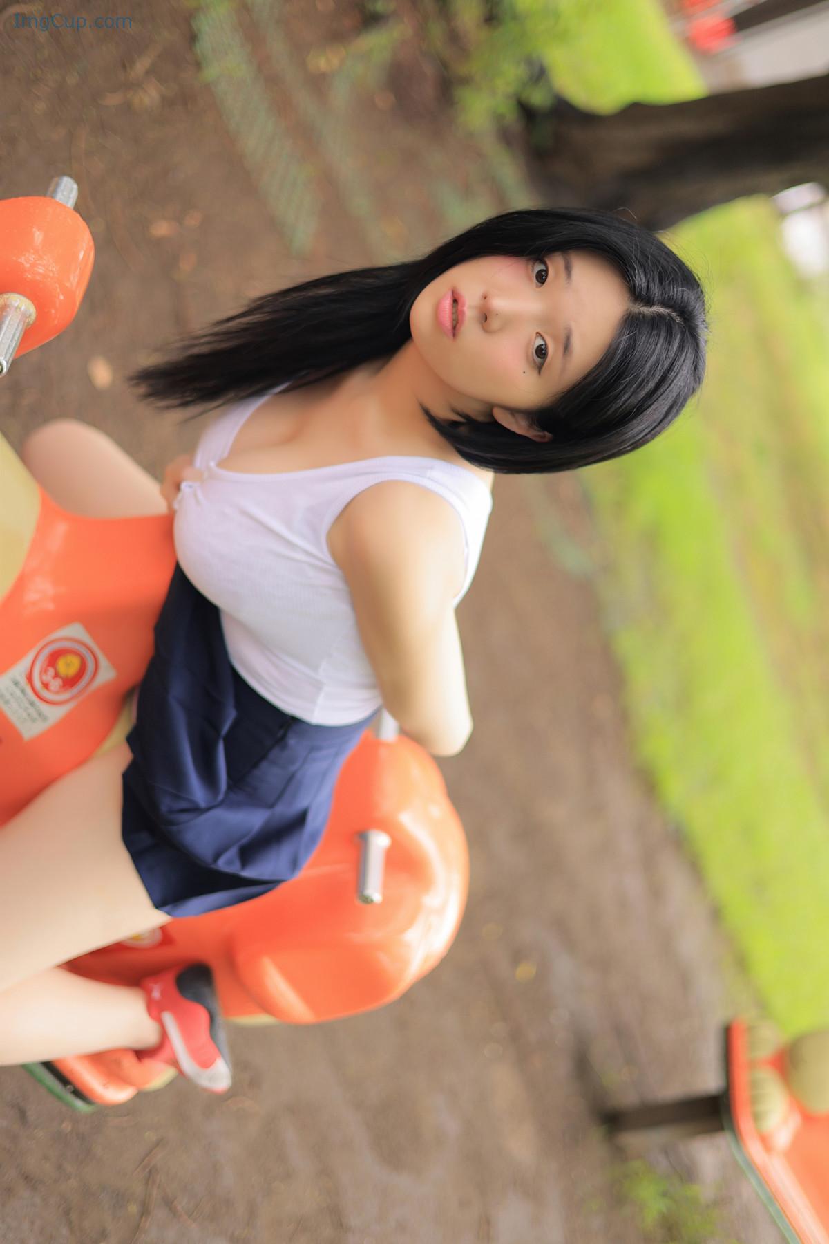 Yeon Woo 연우, Photobook ‘Panty-ra’ Set.01 第17张图