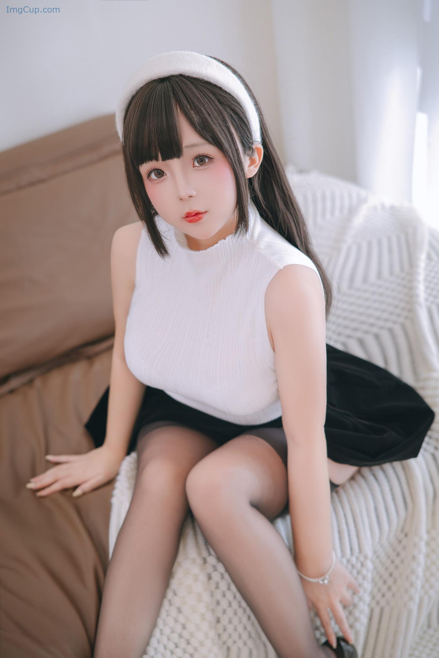 Cosplay Rinaijiao日奈娇 邻家太太 Set.02 第4张图