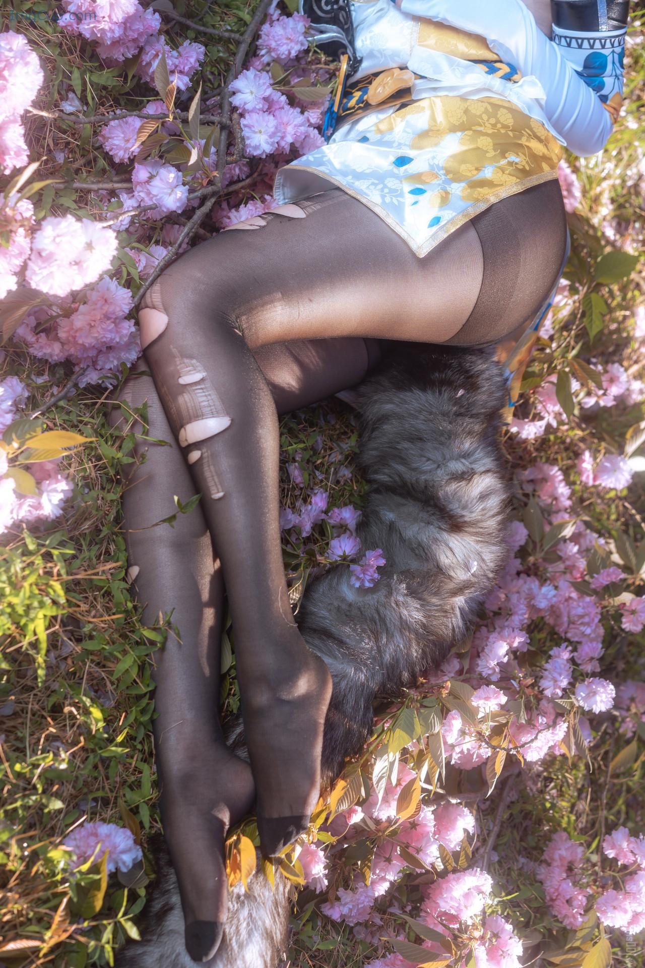Nekokoyoshi 爆机少女喵小吉, 写真集 永劫无间 胡桃+V 第42张图