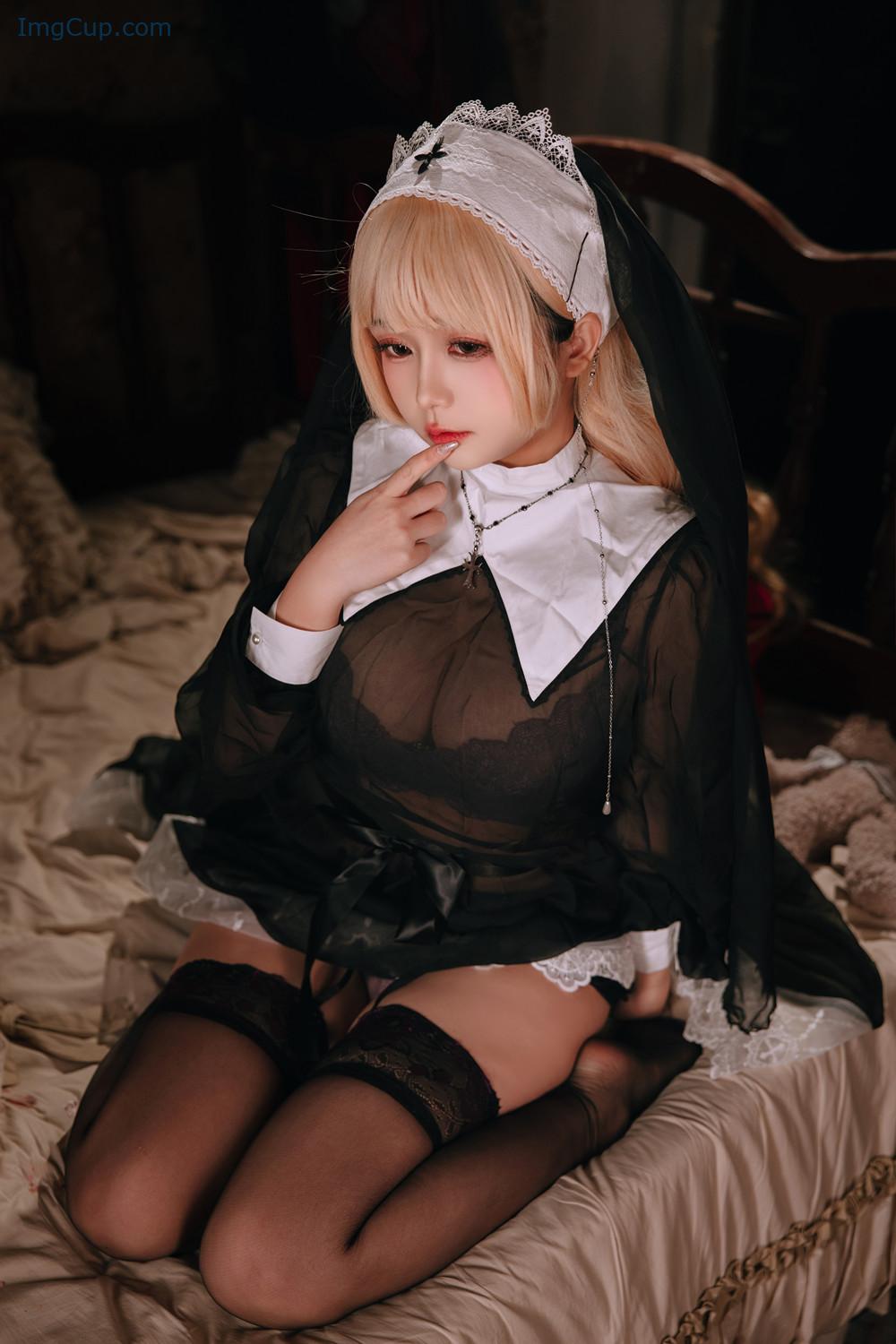 Cosplay Rinaijiao日奈娇 – 禁忌修女 Set.01 第12张图