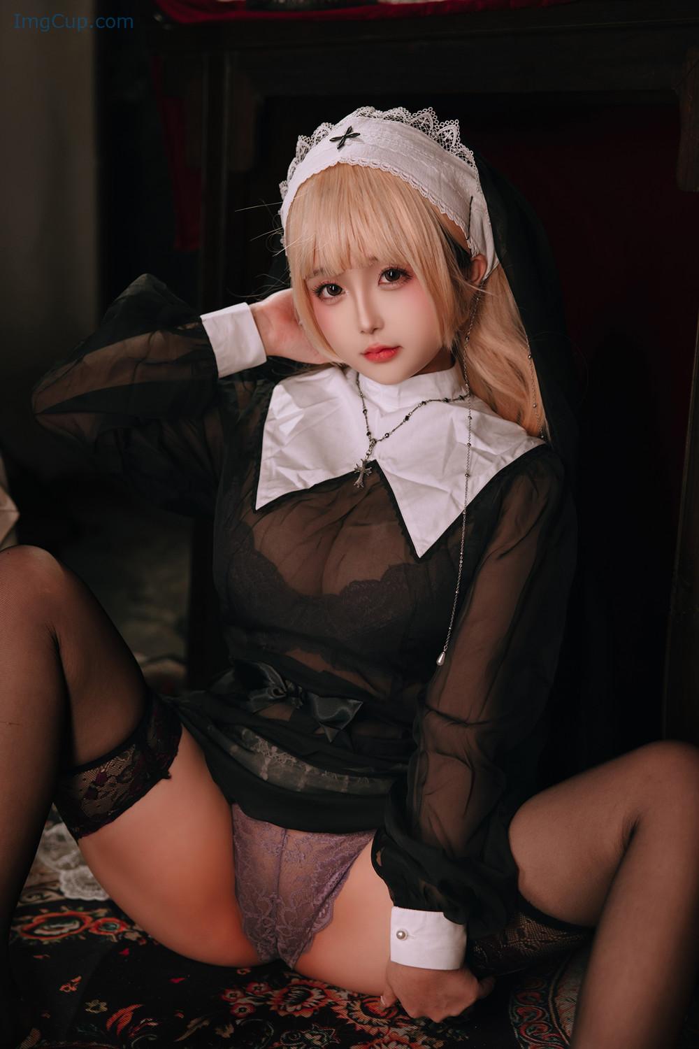 Cosplay Rinaijiao日奈娇 – 禁忌修女 Set.01 第39张图
