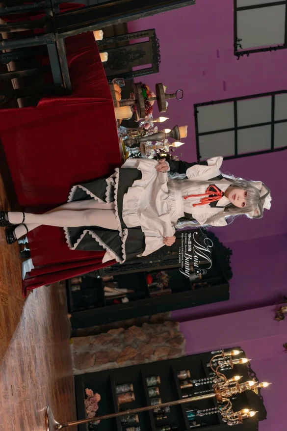 Cosplay 黏黏团子兔 – 2月月票特典 『菲奇子女仆』 第1张图