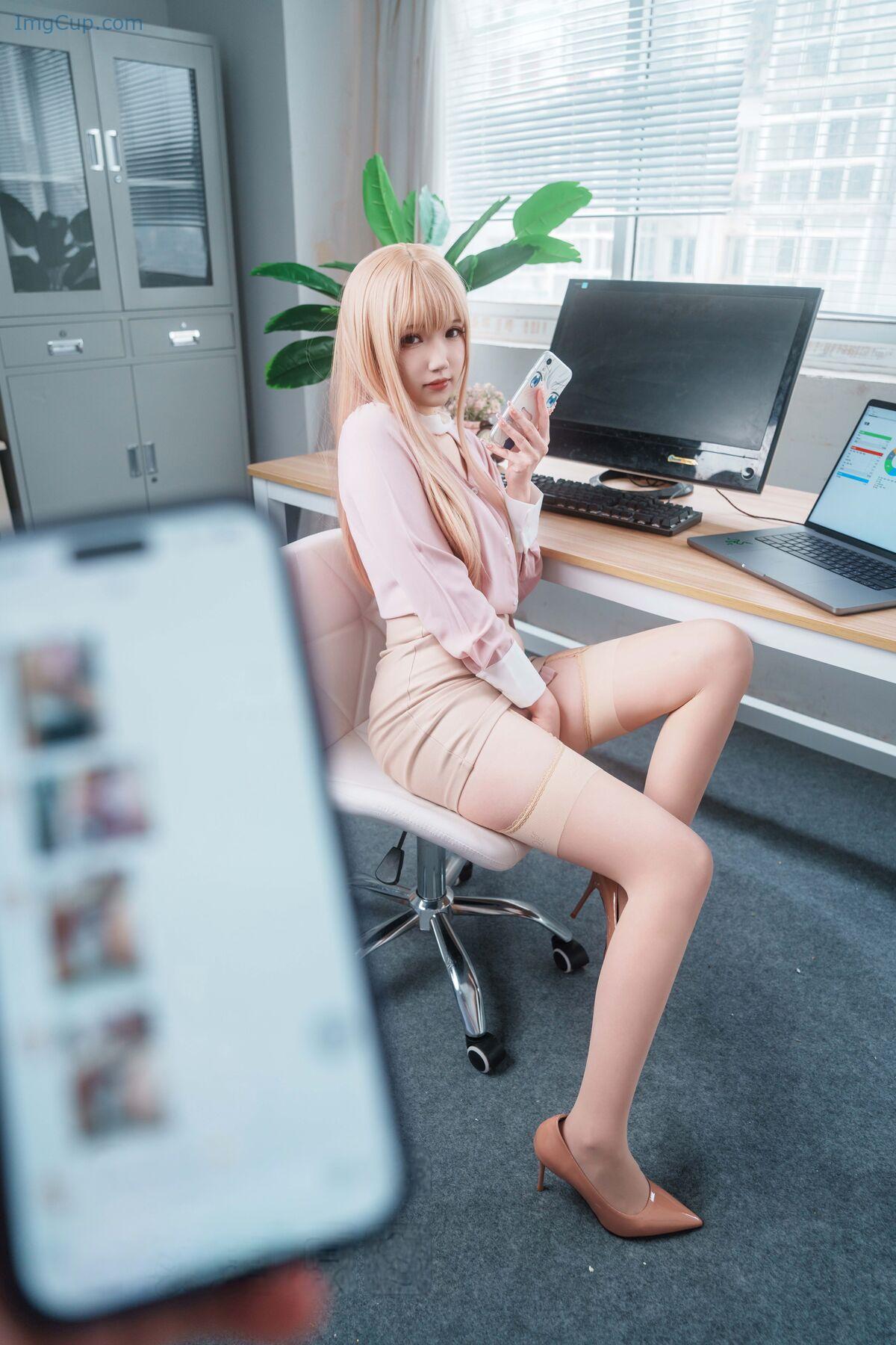 Coser@雪晴Astra – 金发职人ol 第23张图