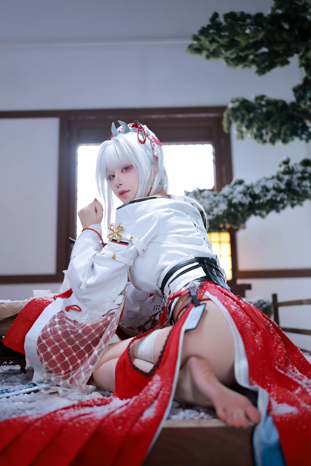 Cosplay 水淼Aqua – 鸣潮 绯雪 第14张图